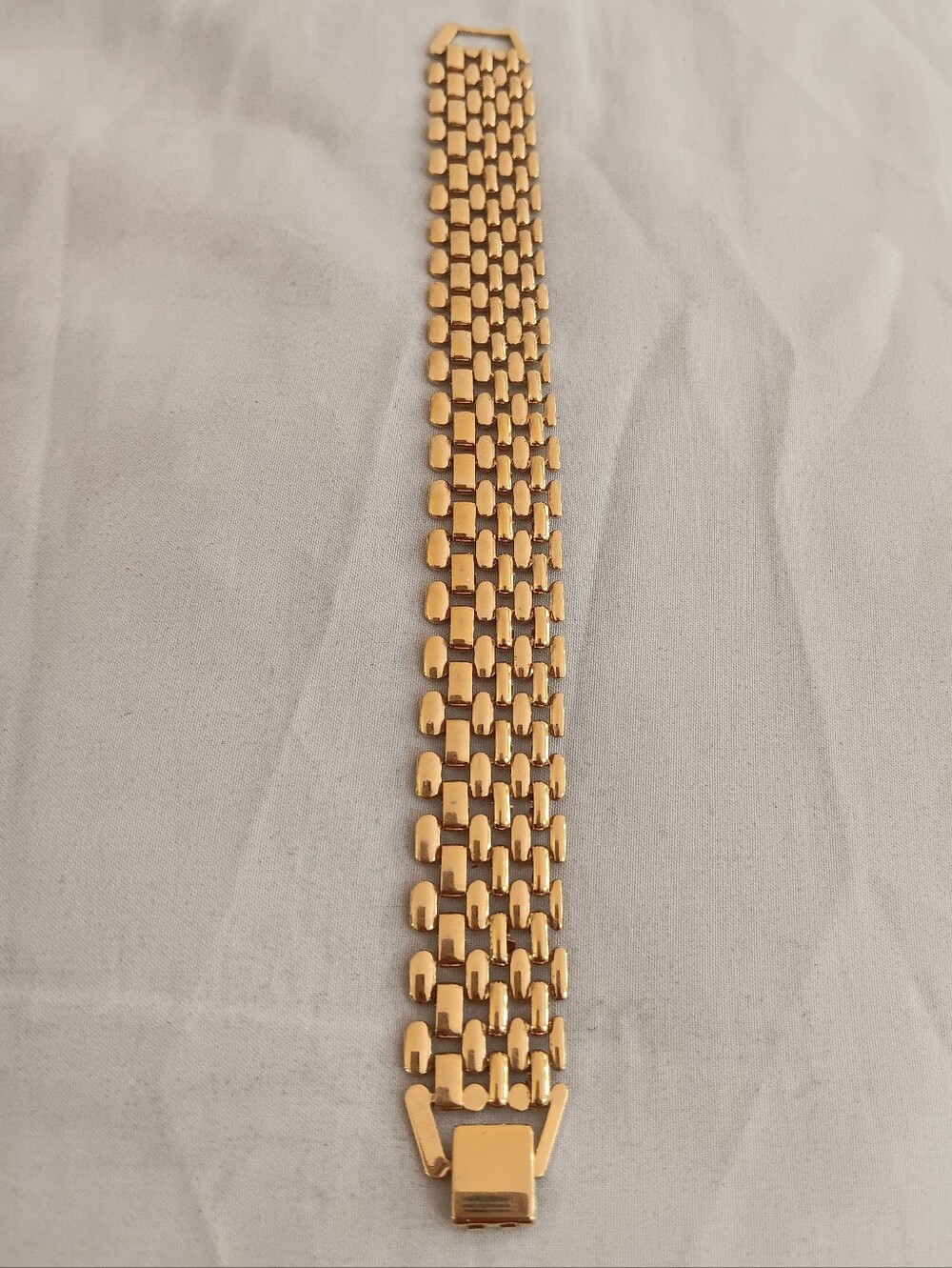 Gold Wide Link Bracelet 7.5"